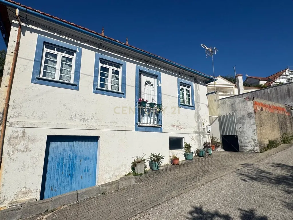 Encantadora Moradia em Pombal com Vista para a Montanha - Image 2