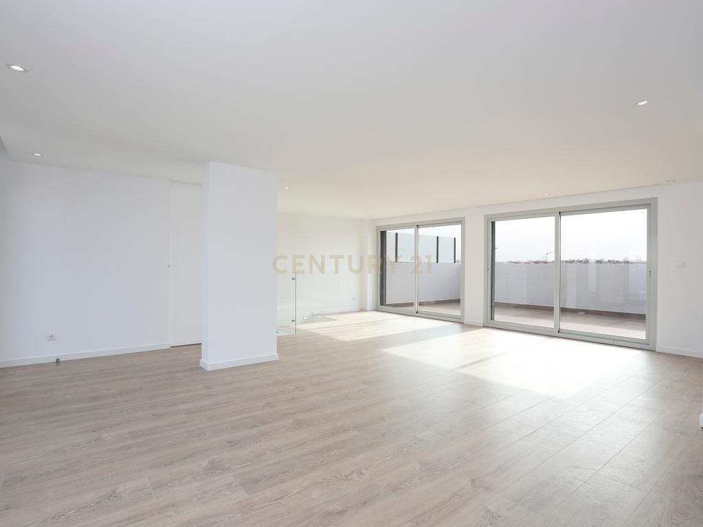 🏡 Empreendimento Zeus — Modernidade e Sustentabilidade no Montijo - Image 41