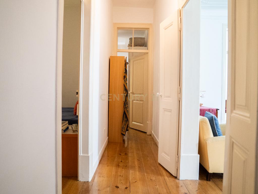 Apartamento T5 em Arroios: mais espaço, mais conforto e mais Família! - Image 24