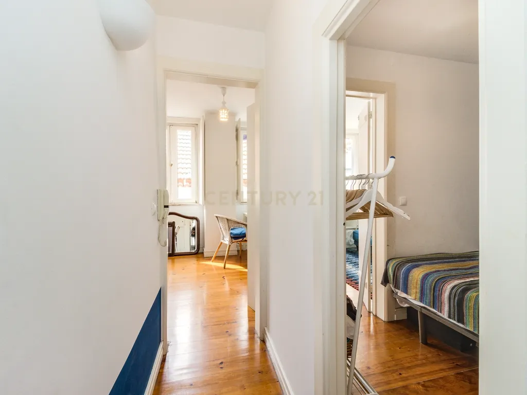 Apartamento T1 em Alfama para arrendamento - Image 14