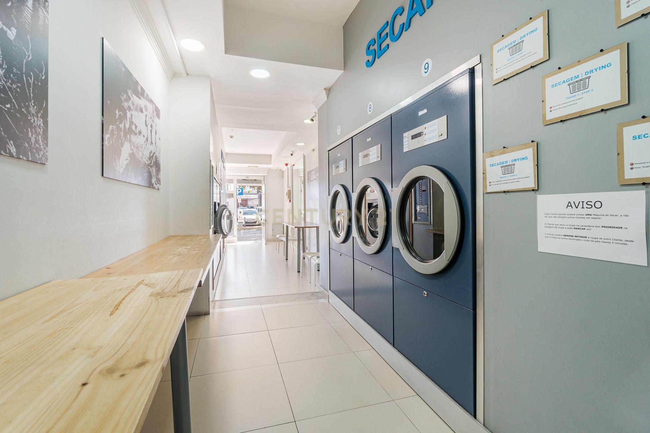 Loja Comercial em Quarteira – Excelente Investimento Rentabilidade Imediata - Image 14