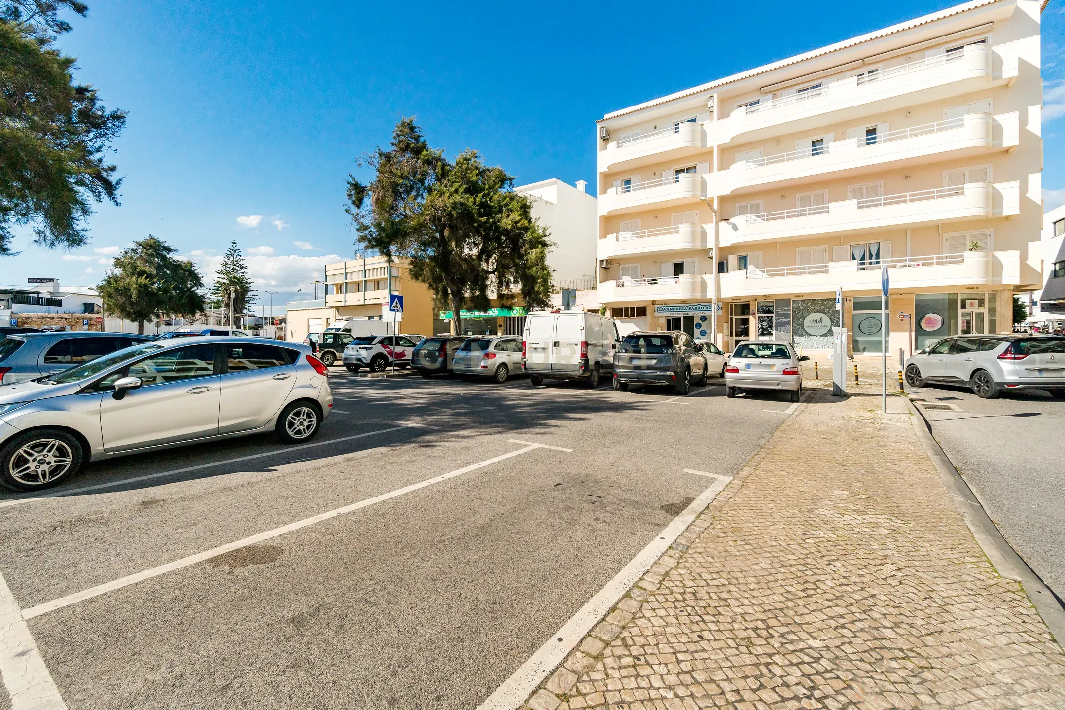 Loja Comercial em Quarteira – Excelente Investimento Rentabilidade Imediata - Image 21