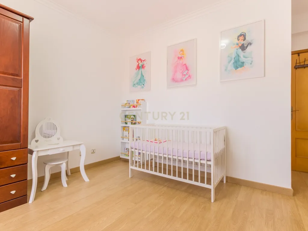 Apartamento T2 na Quinta do Conde - Image 5