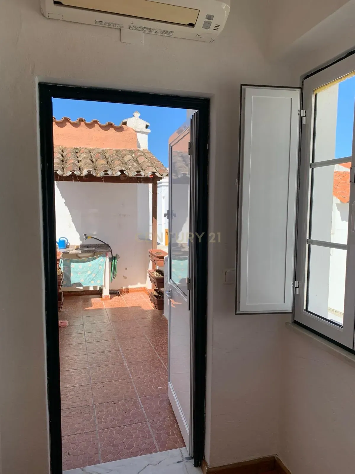 Fotografia 12 de MORADIA T2 COM TERRAÇO EM ÉVORA