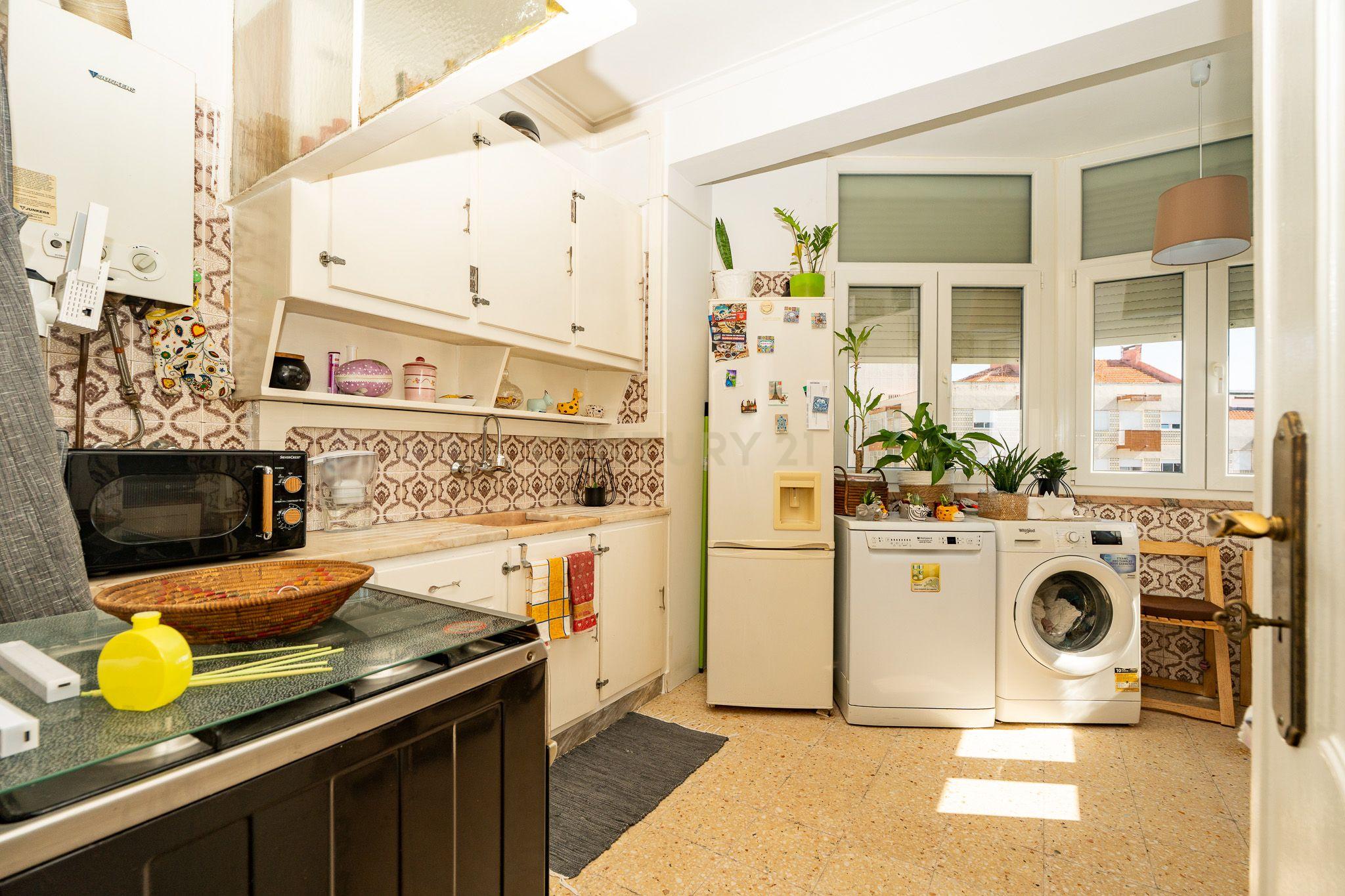 Fotografia 6 de Apartamento T2 na Povoa de Santo Adrião  com Excelente Localização e Conforto