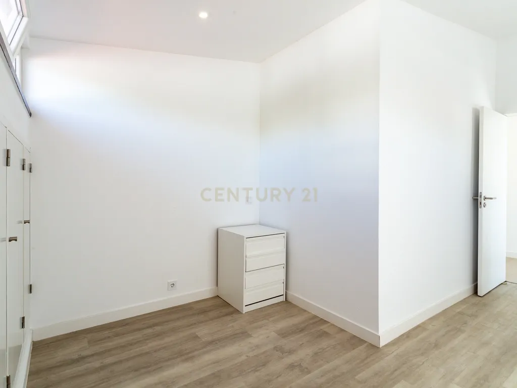 Penthouse T3 com vista mar e serra - Cascais - Image 46