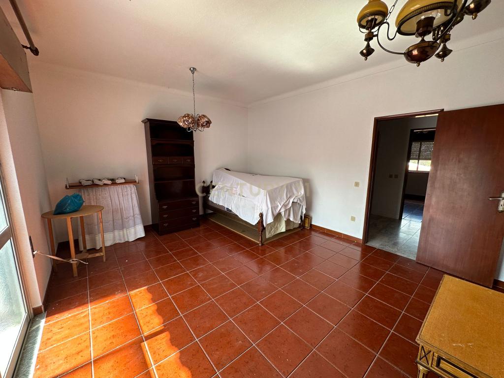 Casa T2  em Santarém - Oportunidade Única! - Image 4