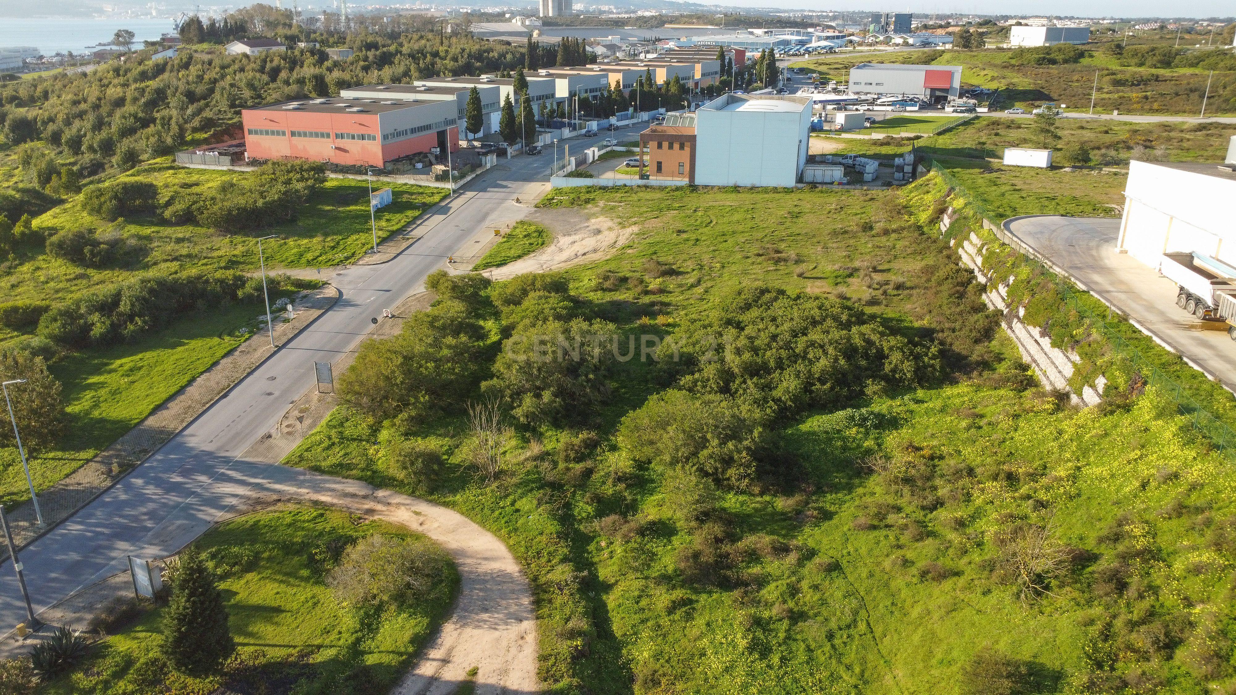 Fotografia 6 de Lote de terreno com 2.500 m², destinado a construção industrial- Parque Industrial SAPEC BAY, Setúbal