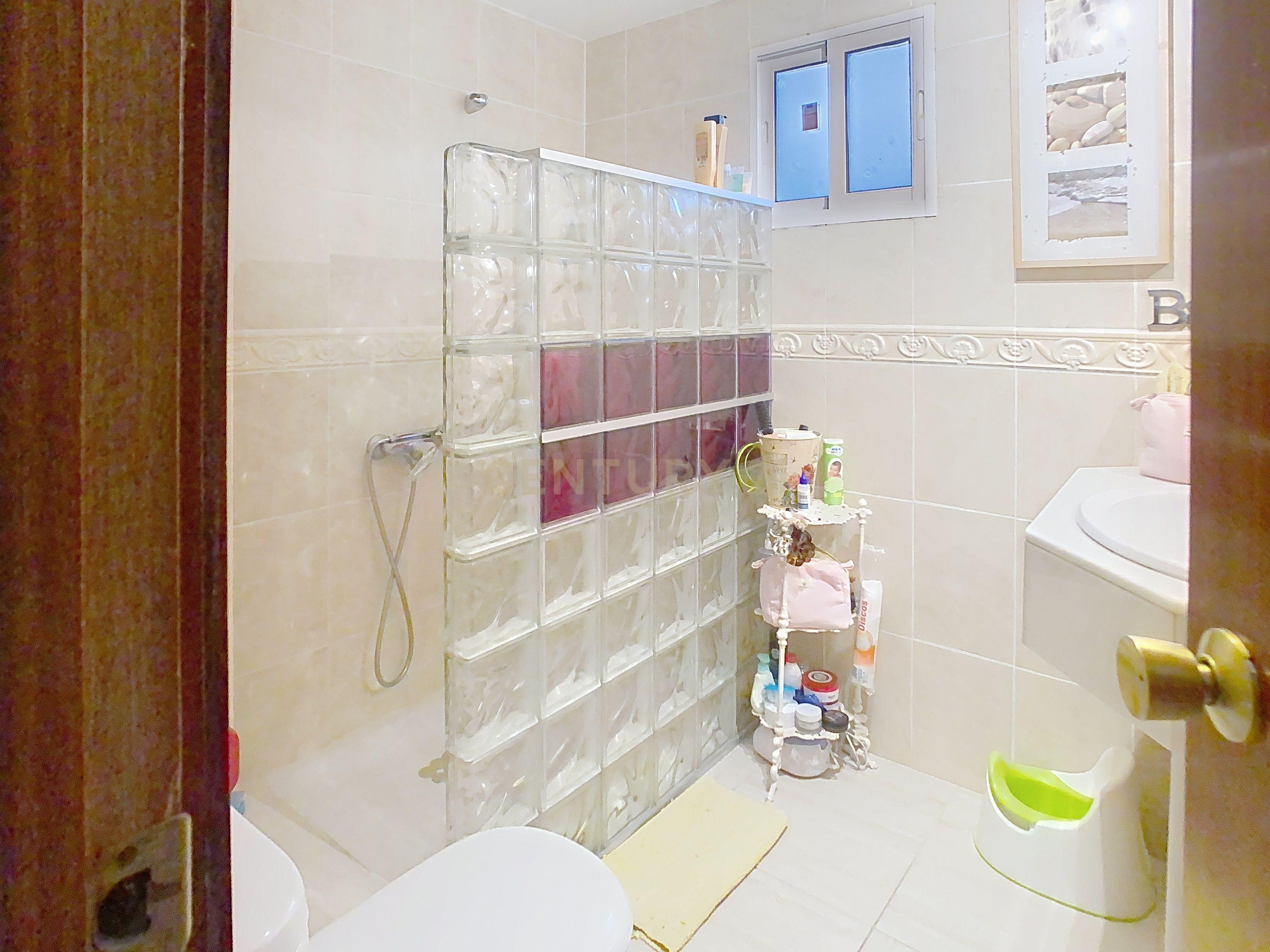 - Image 8