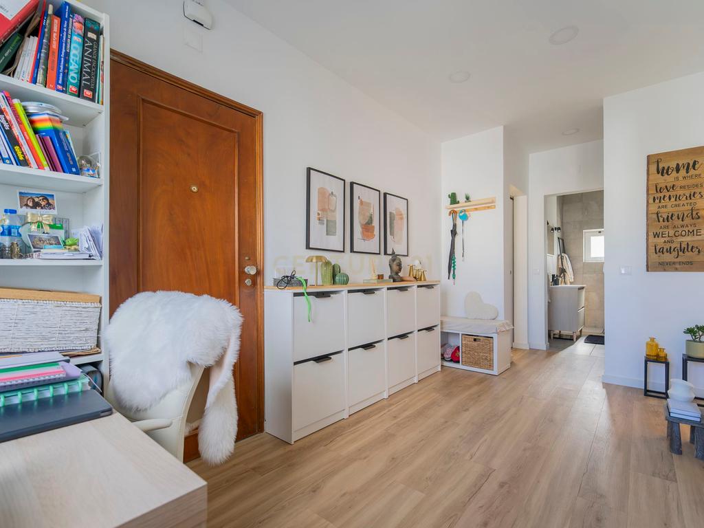 Apartamento T1 com Terraços e Vista Panorâmica em Olhão - Image 15