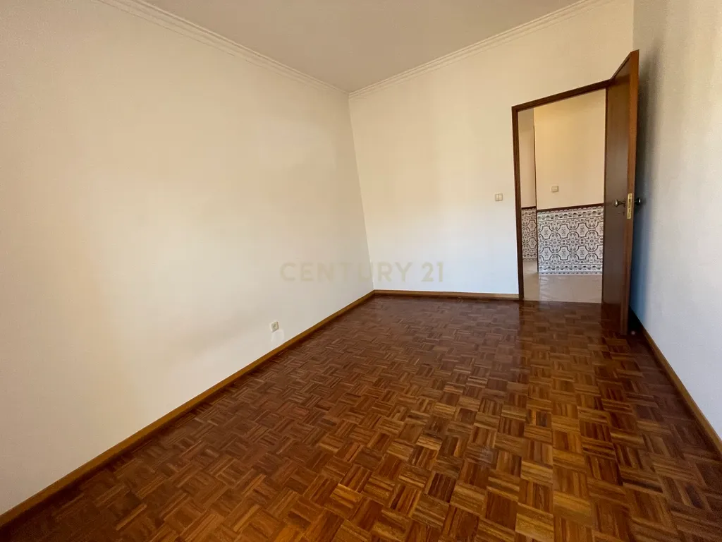Apartamento T2 na Quinta do Conde - Image 13