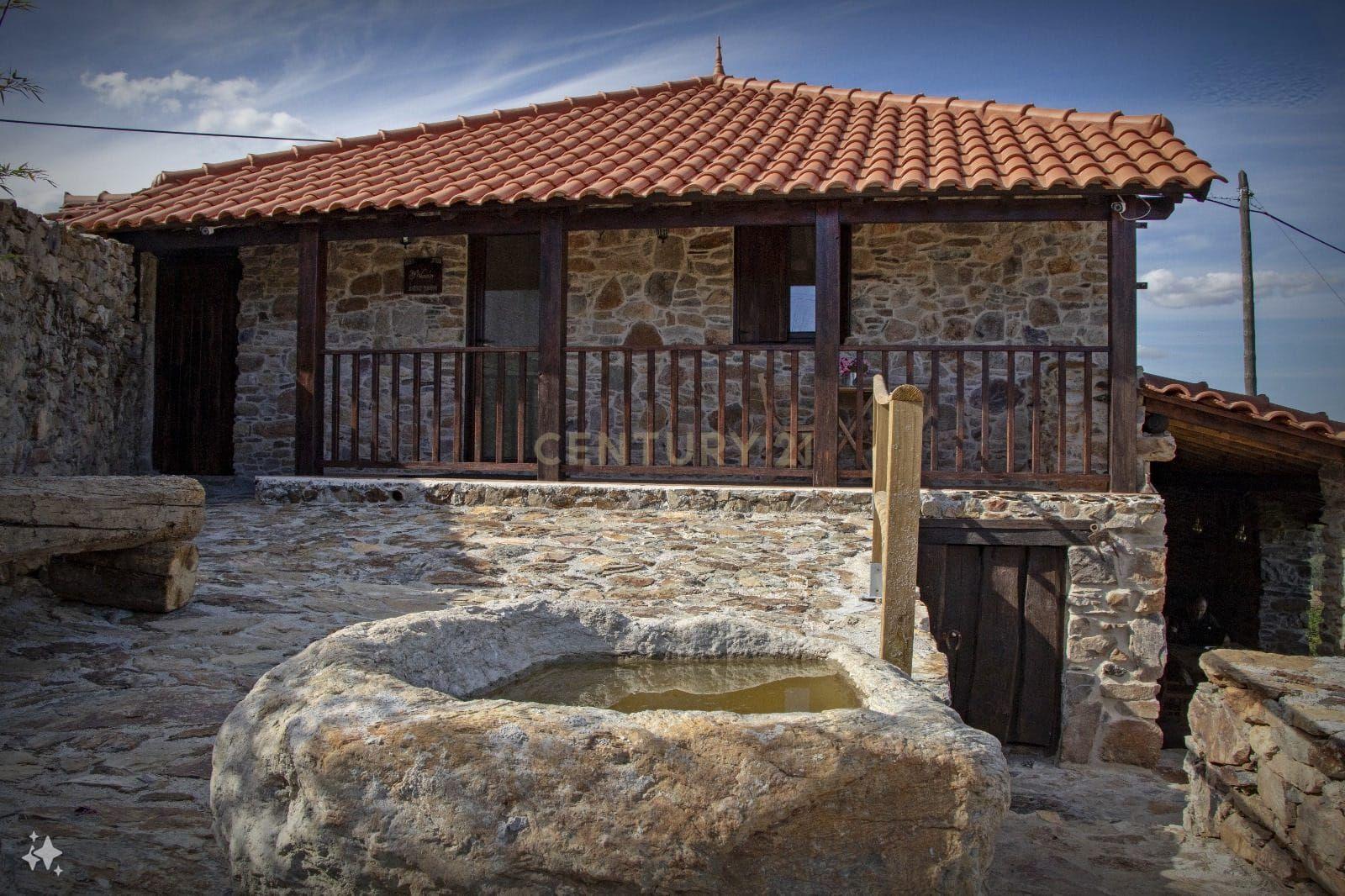 Moradia T2 com piscina a 5 minutos de Mirandela - Image 4