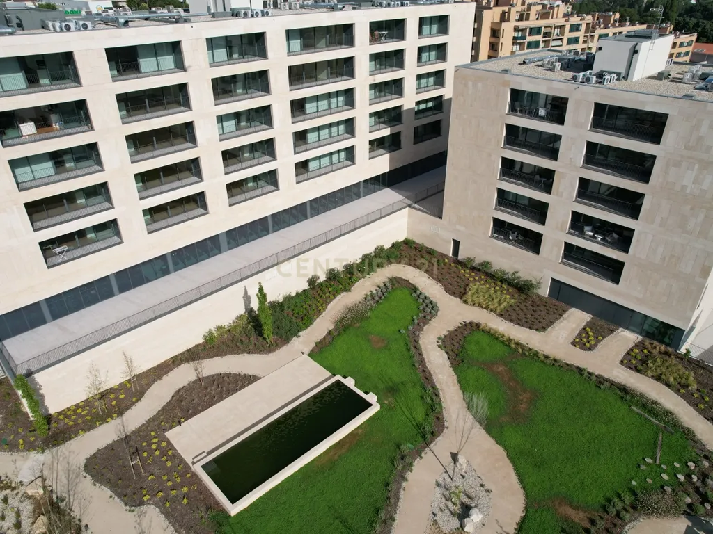 Apartamento T3 | Vista Mar - Condomínio Premium Le Parc – Canidelo - Image 21