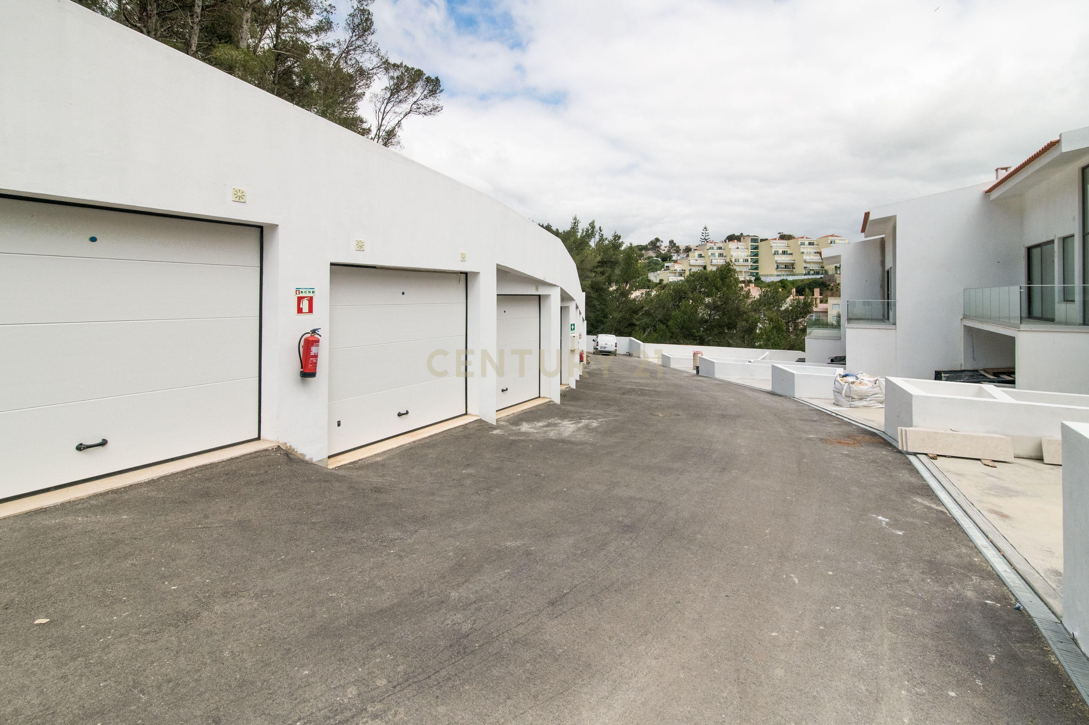 Condomínio Villas d’Ouro – Exclusividade e Conforto no Coração de Sesimbra - Image 73