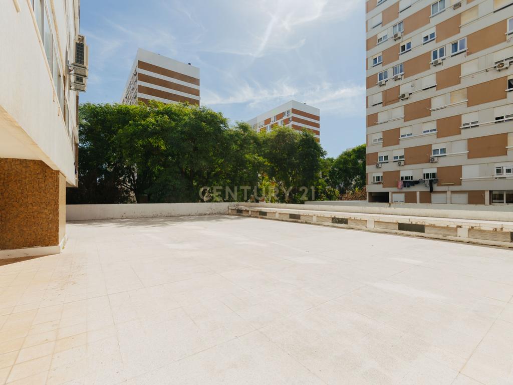 T4 Portela Remodelado com Box - Image 48