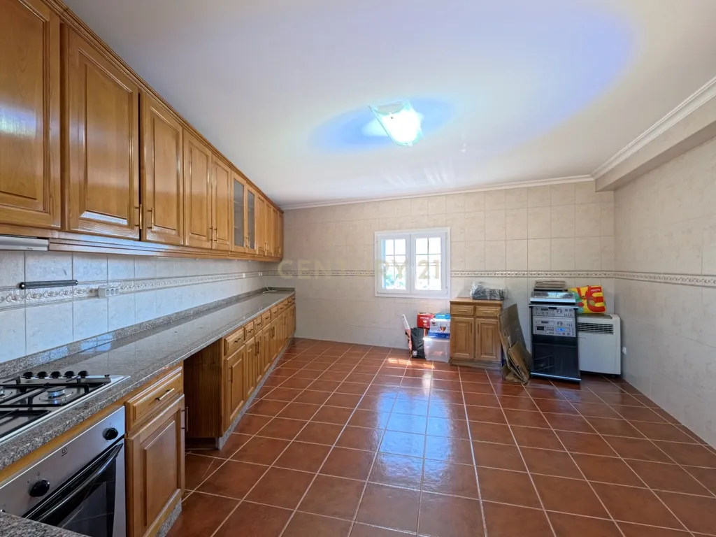 Moradia T2+1 com Logradouro em Alcarva, Mêda - Image 6