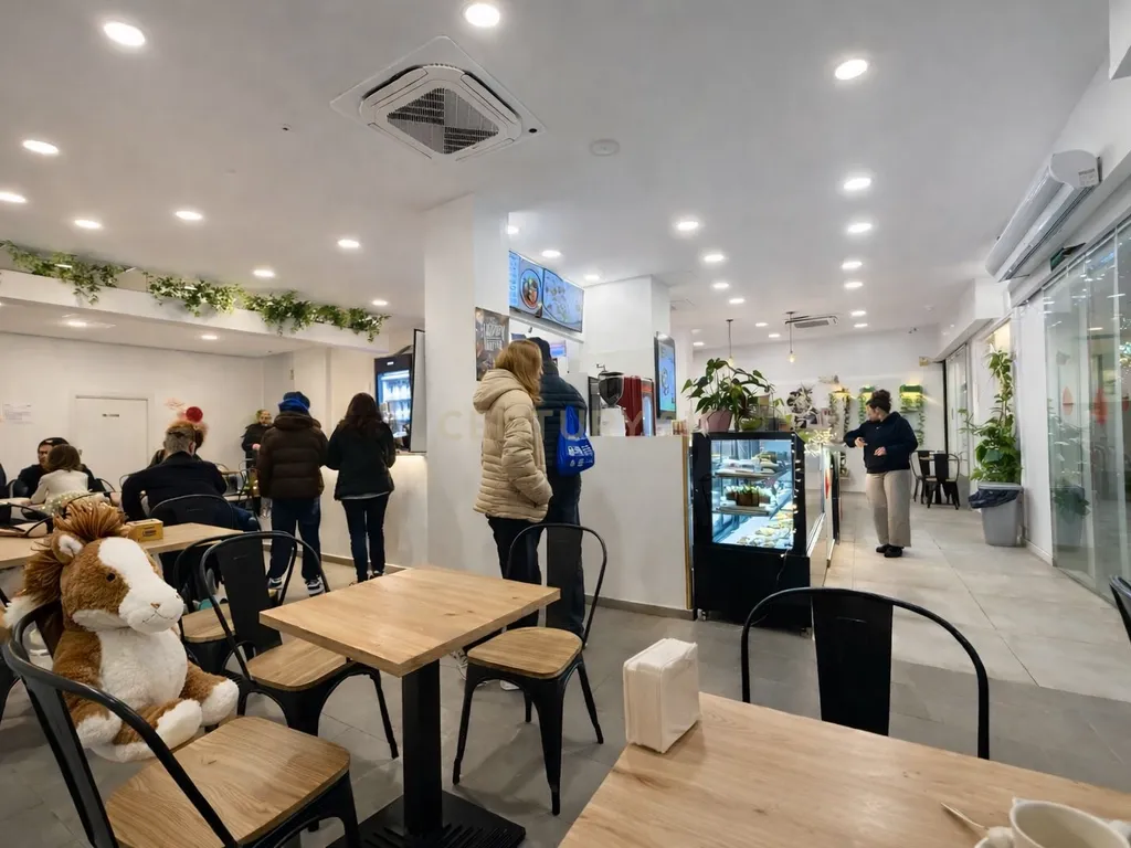 Traspasse de restaurante em rambla prime de Badalona: ativo em funcionamento com esplanada de destaque e retorno imediato - Image 6