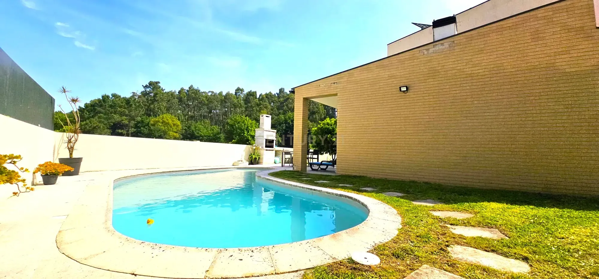 Fotografia 5 de Moderna Moradia T4 com Piscina em Aldreu, Barcelos