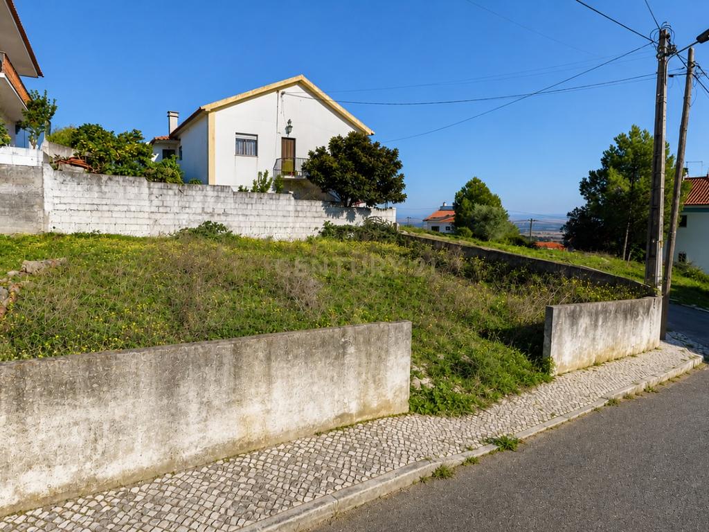 Terreno para Construção de Moradia | Alverca do Ribatejo - Image 1