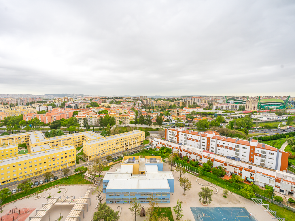 Arrendamento T1 em Alvalade/ Campo Grande 1.700 euros - Image 1