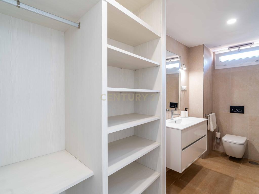 Apartamento de Luxo com Vista para a Praia emFuengirola Málaga - Image 14