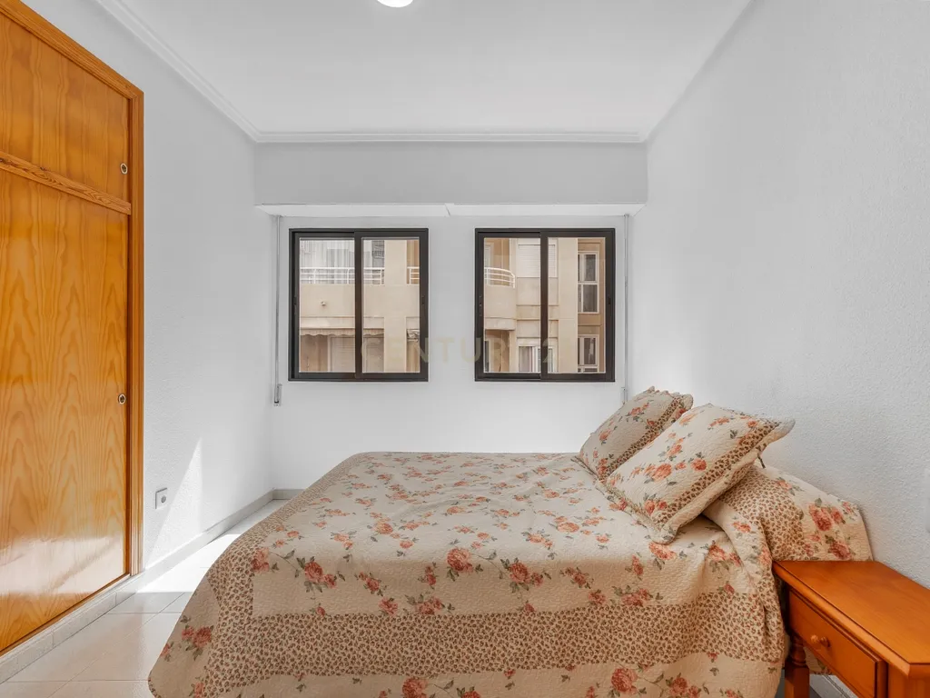 Apartamento com terraço e vista mar a apenas 80 metros da praia de La Mata - Image 19