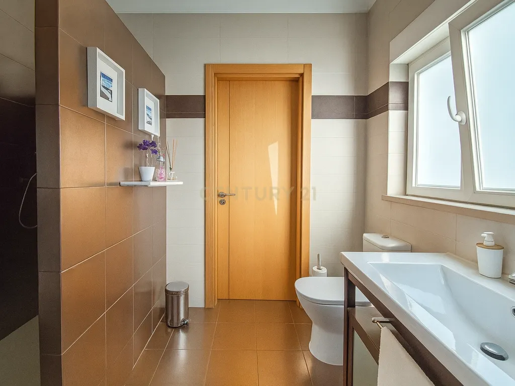 Castro Verde: Viva Uma Casa Onde os Sonhos se Encontram Com Tranquilidade. - Image 27