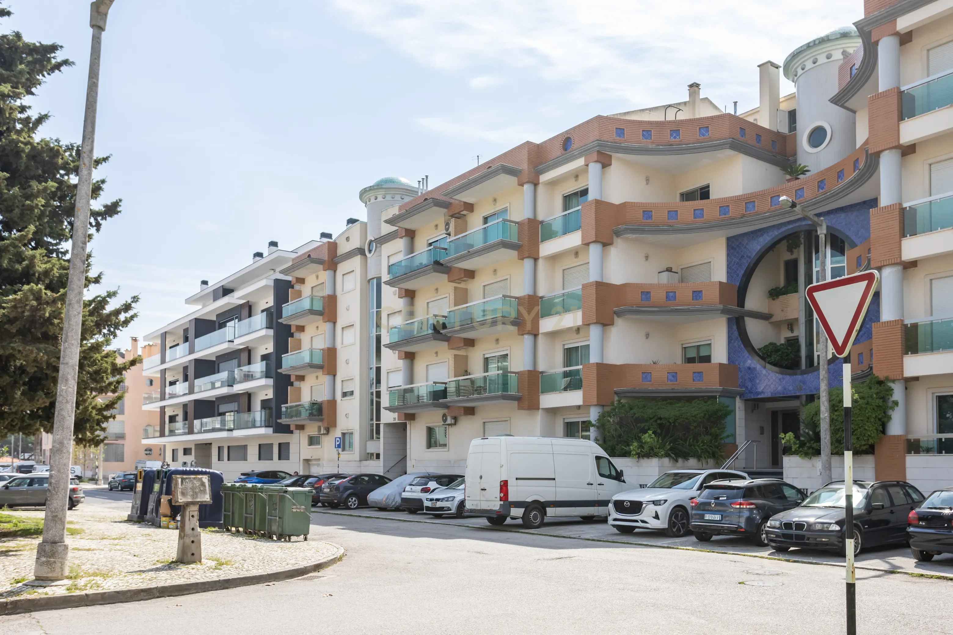 Fotografia 6 de Apartamento Duplex em Santo António da Caparica com 6 assoalhadas