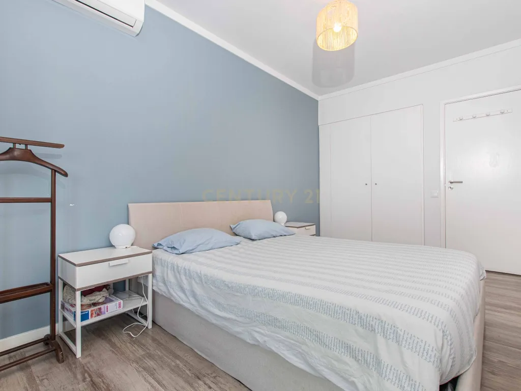 T2 em Alfragide | 102 m² | Arrecadação - Image 15
