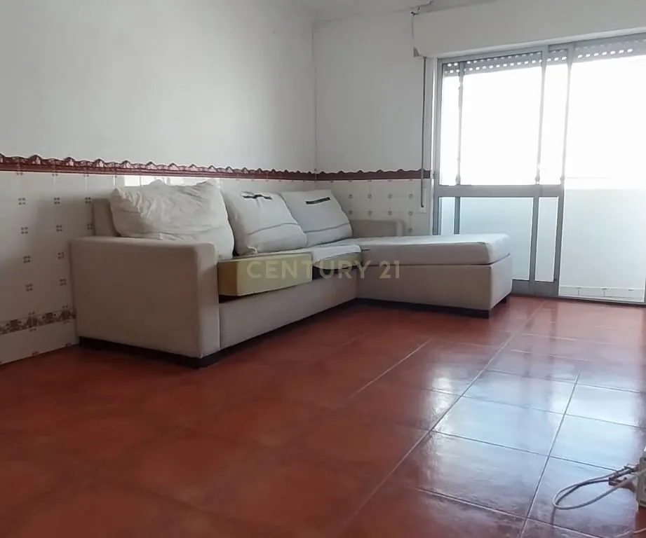 Apartamento T3 em Setúbal, Palmela - Oportunidade Única! - Image 3