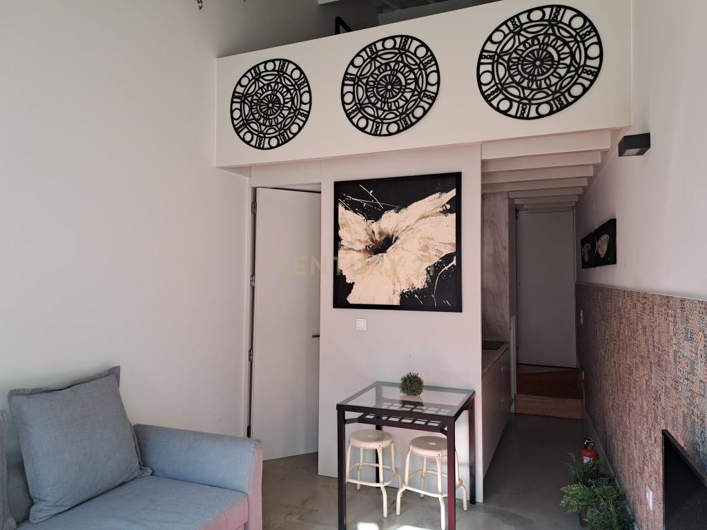 Apartamento T2 + T1 com terraço - Rua Formosa - OTIMO INVESTIMENTO - Image 22