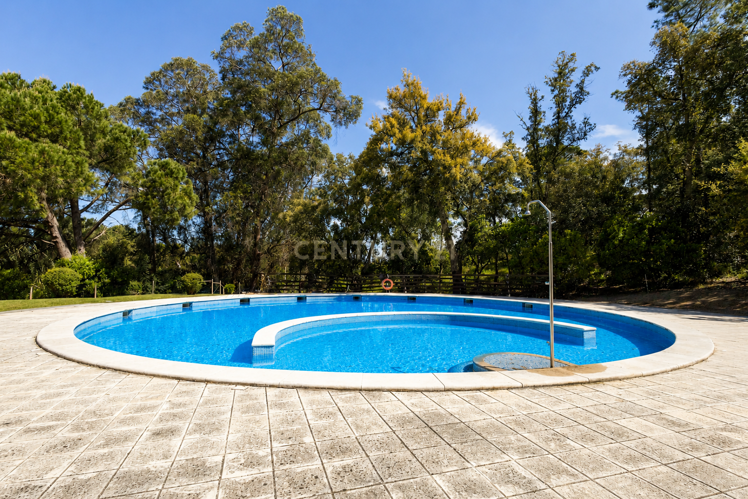 Fotografia 3 de Moradia em condomínio fechado com Piscina, Perto das Praias da Arrábida