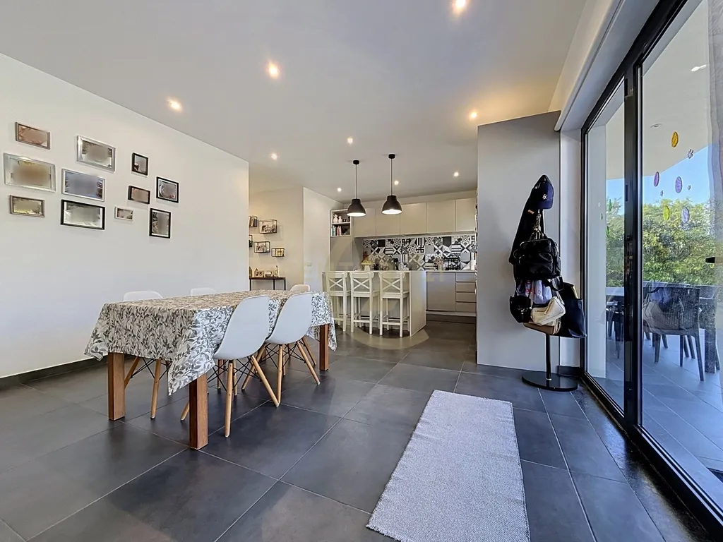 Moradia Moderna com Vista Mar em São Bartolomeu de Regatos - Image 23