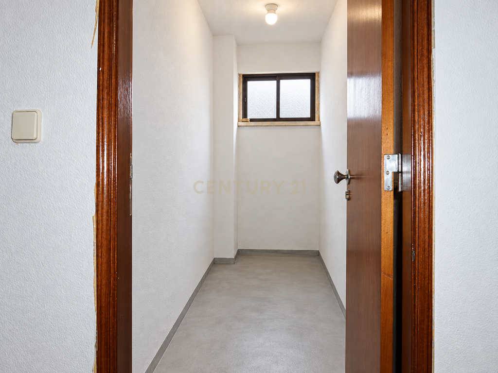 🏡 Apartamento T2 com Vista Rio e Serra no Bom Sucesso | Alverca do Ribatejo - Image 17