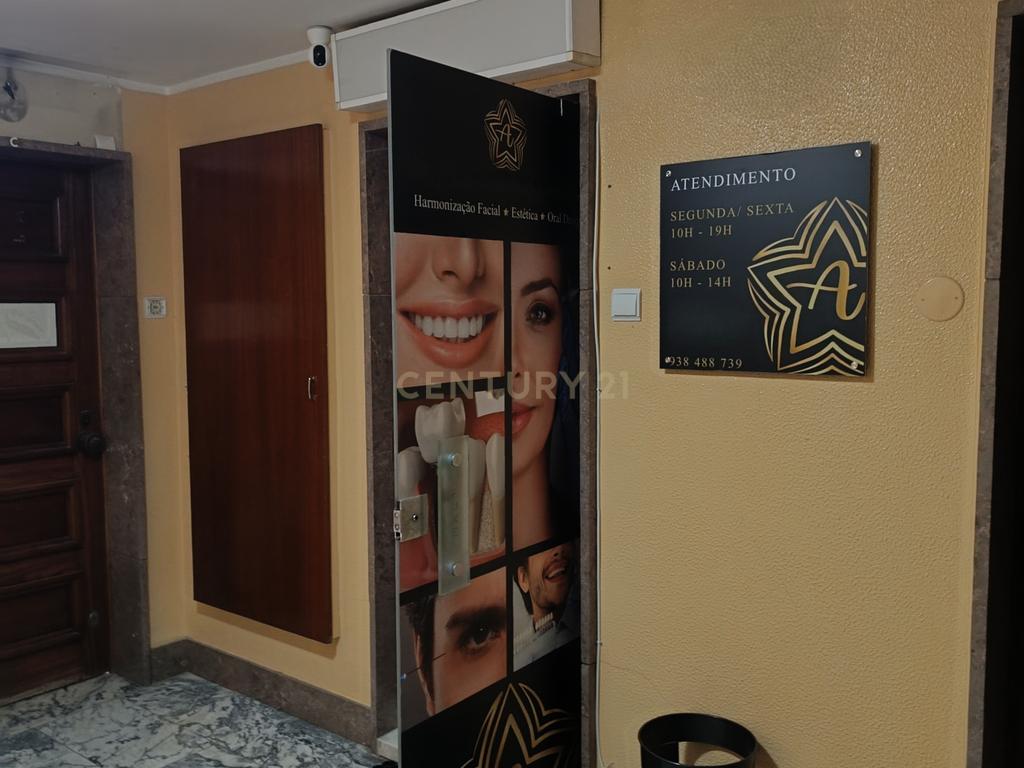 Clínica Dentária em Sintra com dois consultórios para trespasse - Image 7