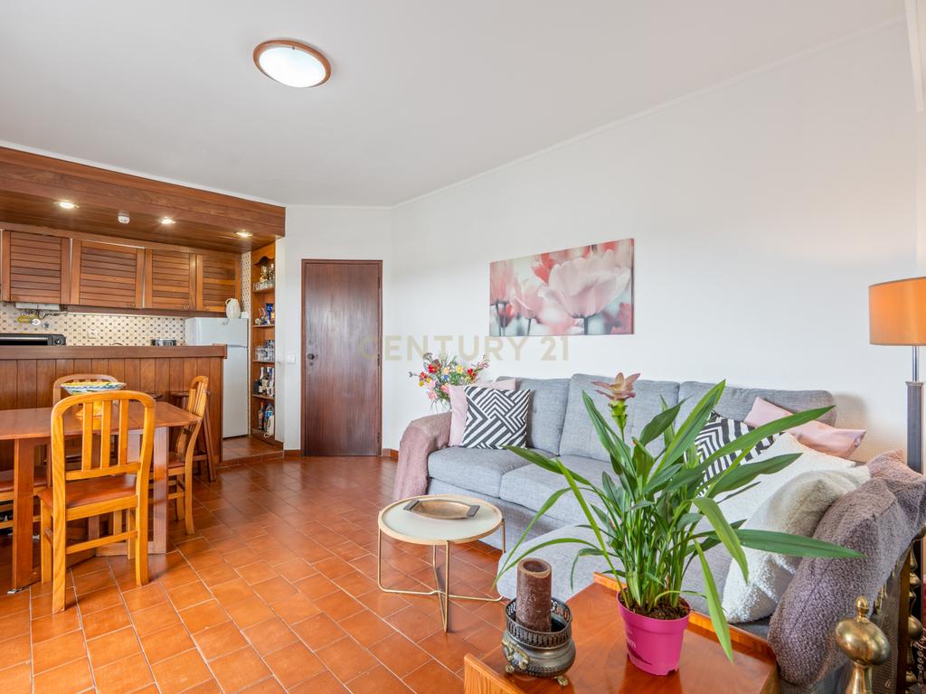 Apartamento T1 com varandas e vista mar no Parque das Amendoeiras — Vilamoura - Image 7