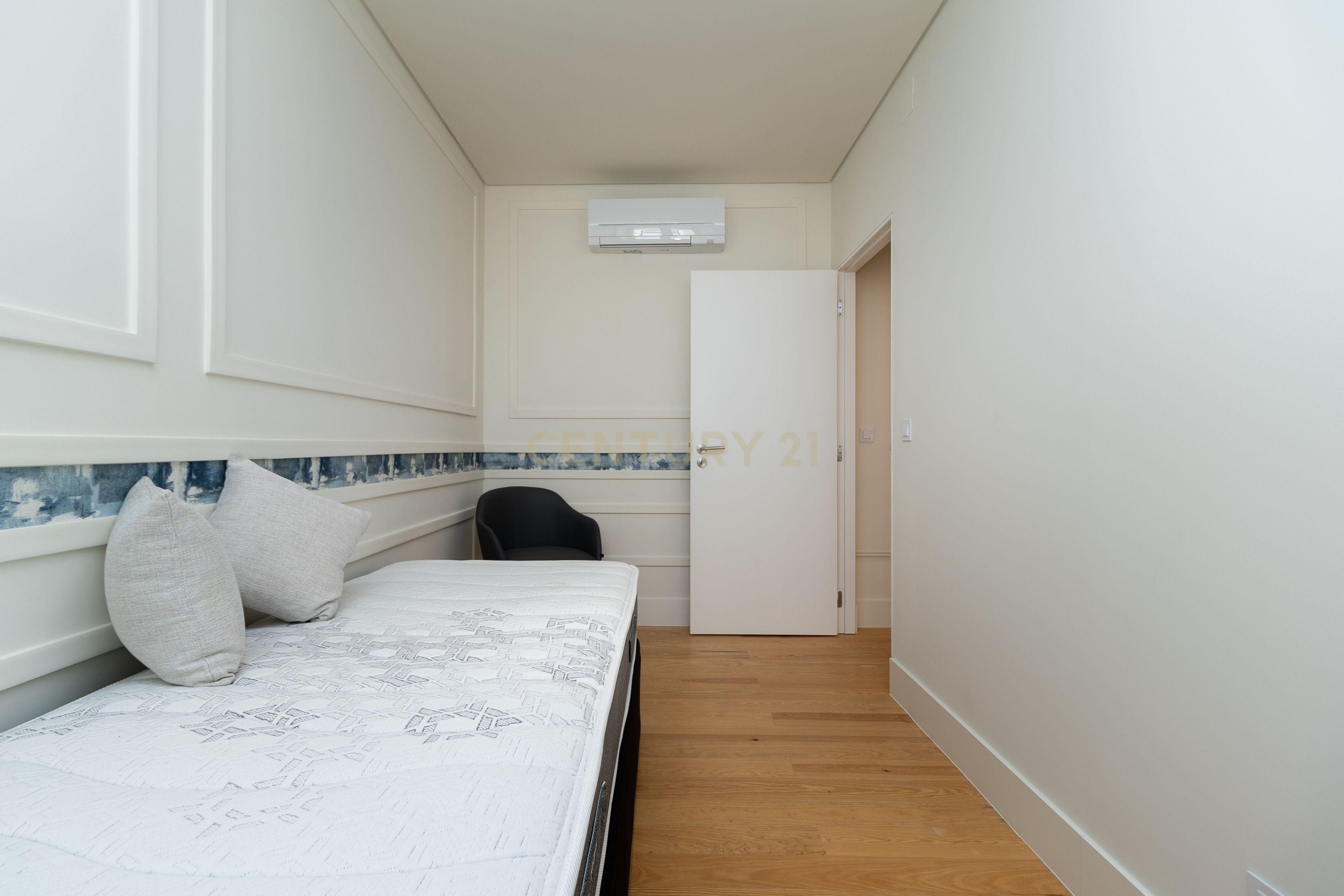  Apartamento T2 novo com jardim privativo - Lapa - Lisboa - Image 23