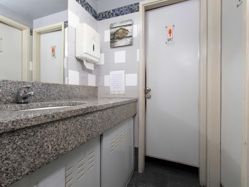 Pastelaria fabrico próprio, com 185m² e esplanada. - Image 23