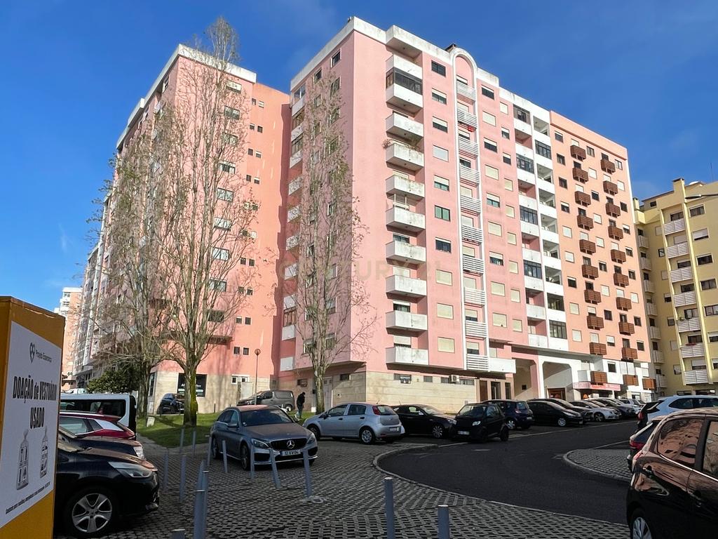 Armazem / Garagem 180m2 em Sao Marcos - Sintra - Image 7