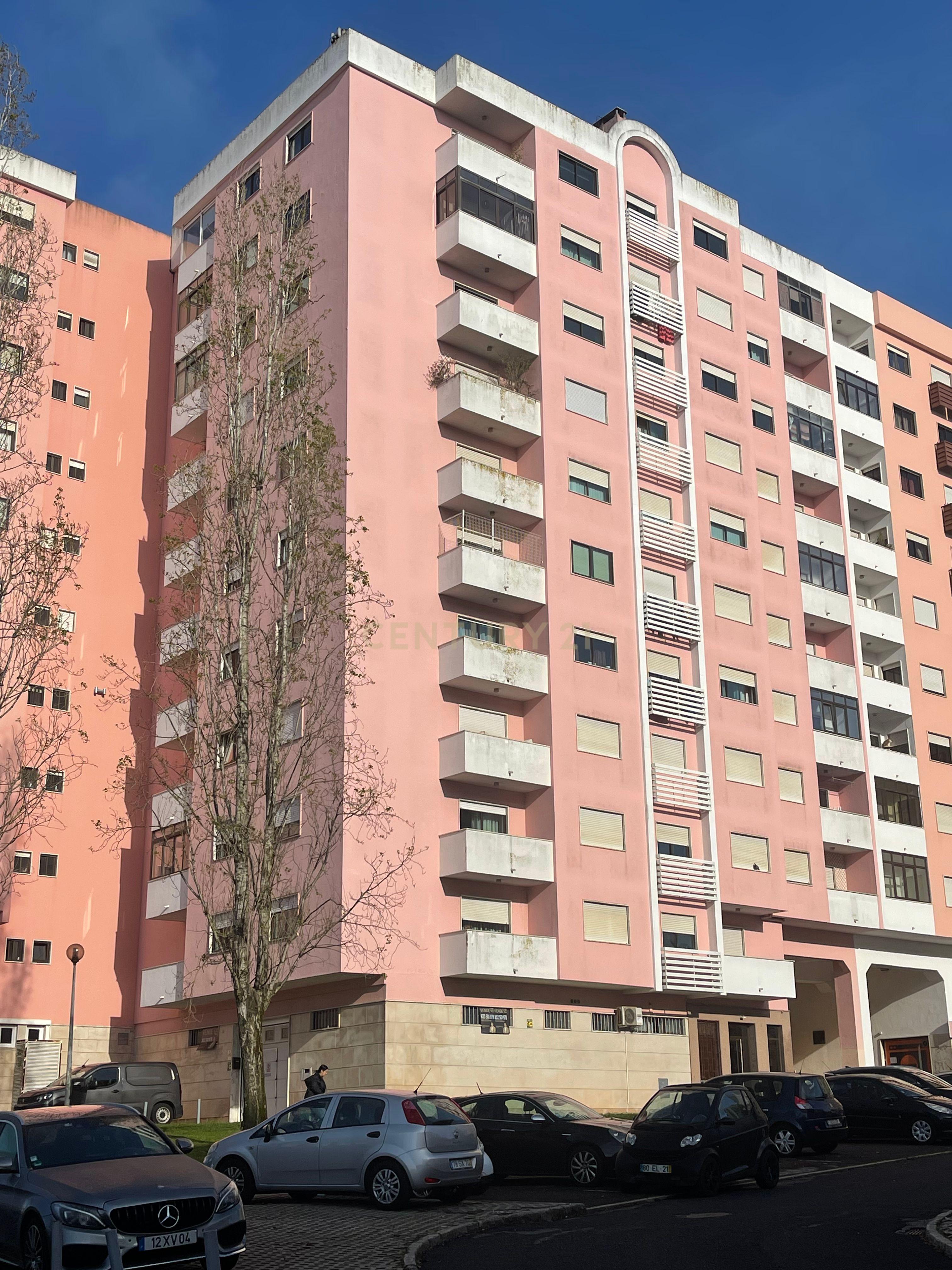 Garagem / Armazem 180m2 em Sao Marcos  - Image 1