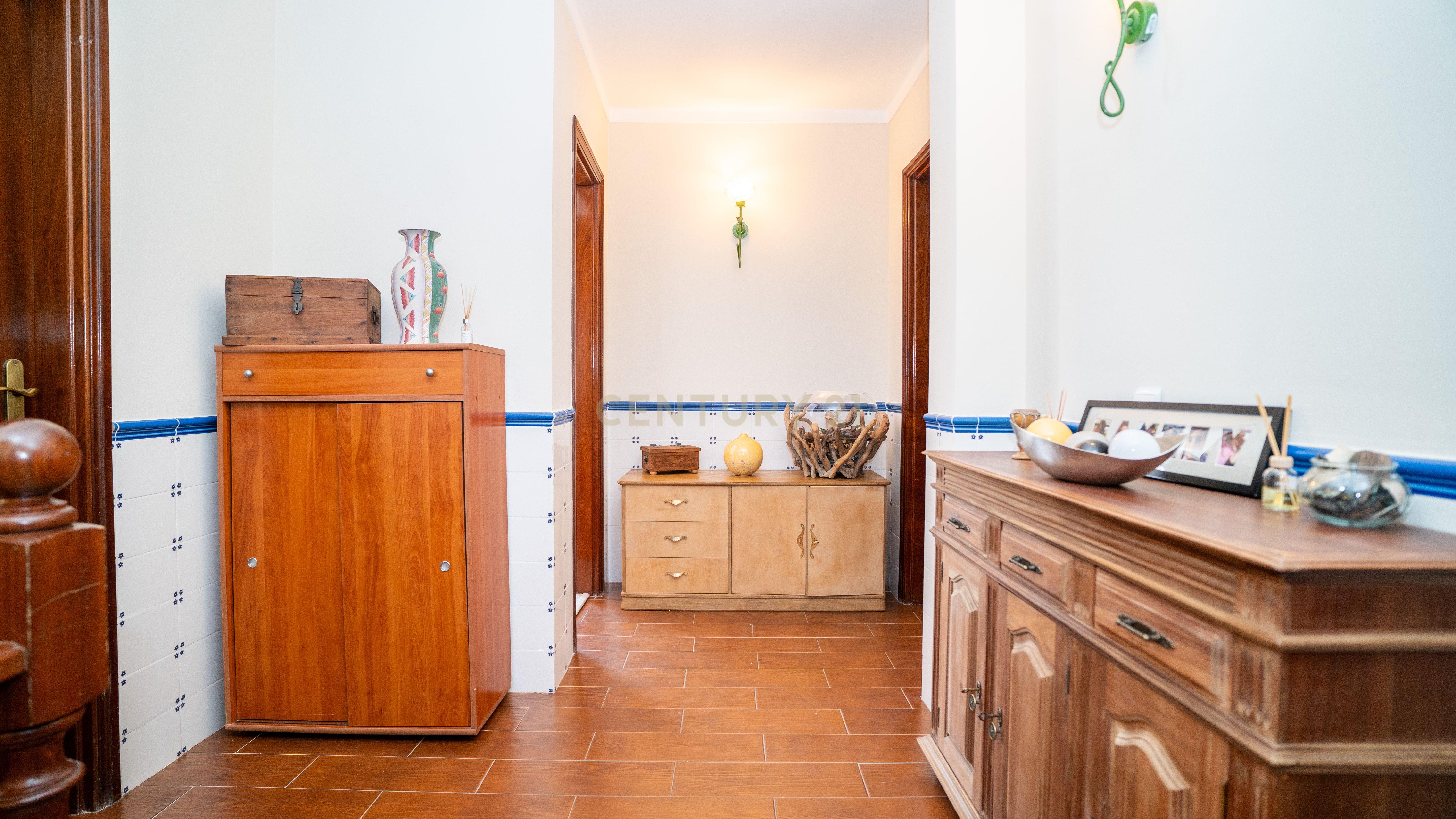 🏡 Moradia T4 Impecável em Olho Marinho – a poucos minutos de Peniche! - Image 53