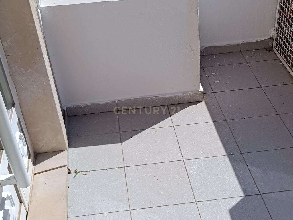 Andar de Moradia T3 com Jardim na Quinta do Conde - 290.000€ - Image 7