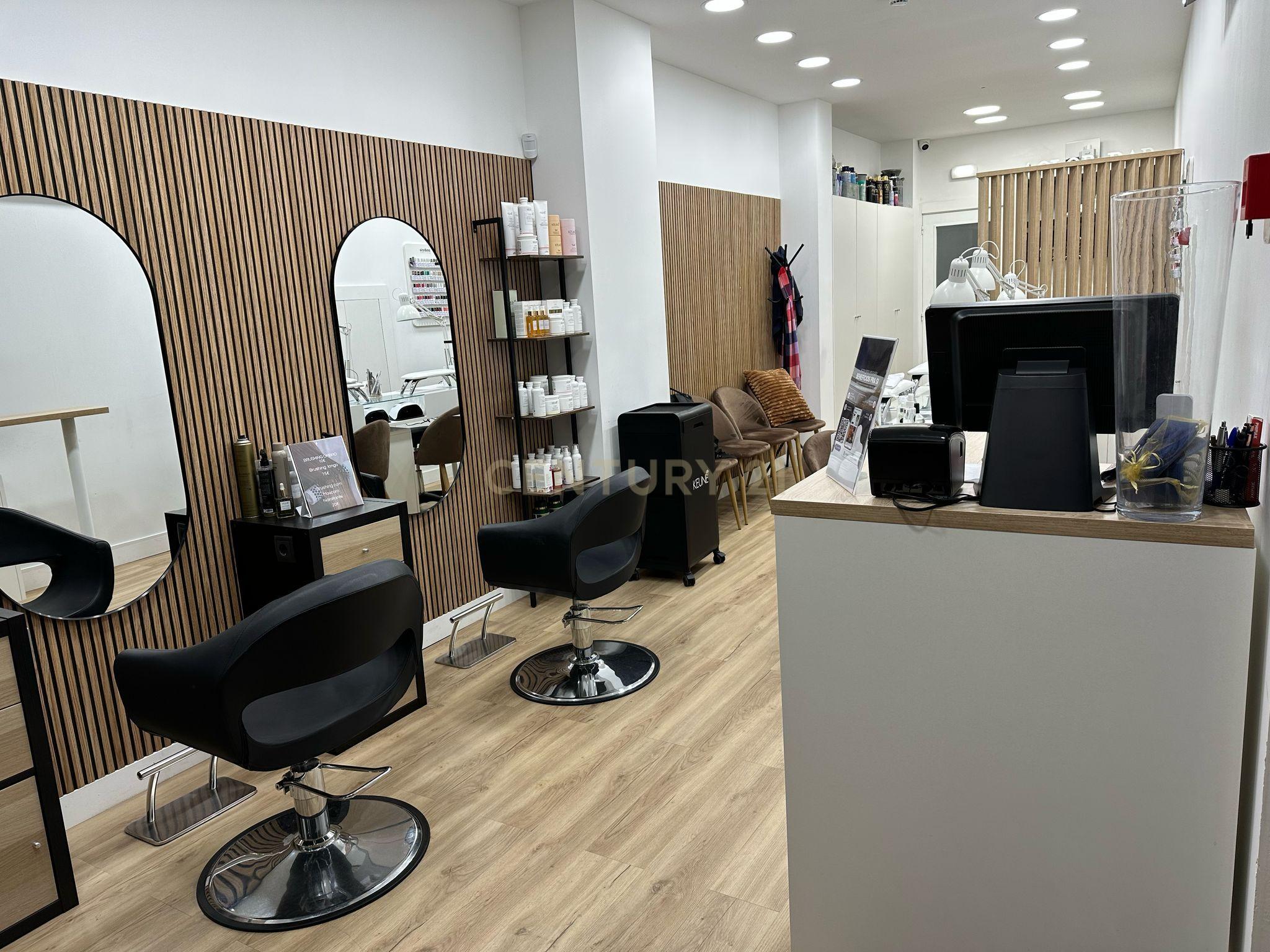 Trespasse de Salão de Cabeleireiro e Estética – Localização Premium no Centro da Cidade - Image 14