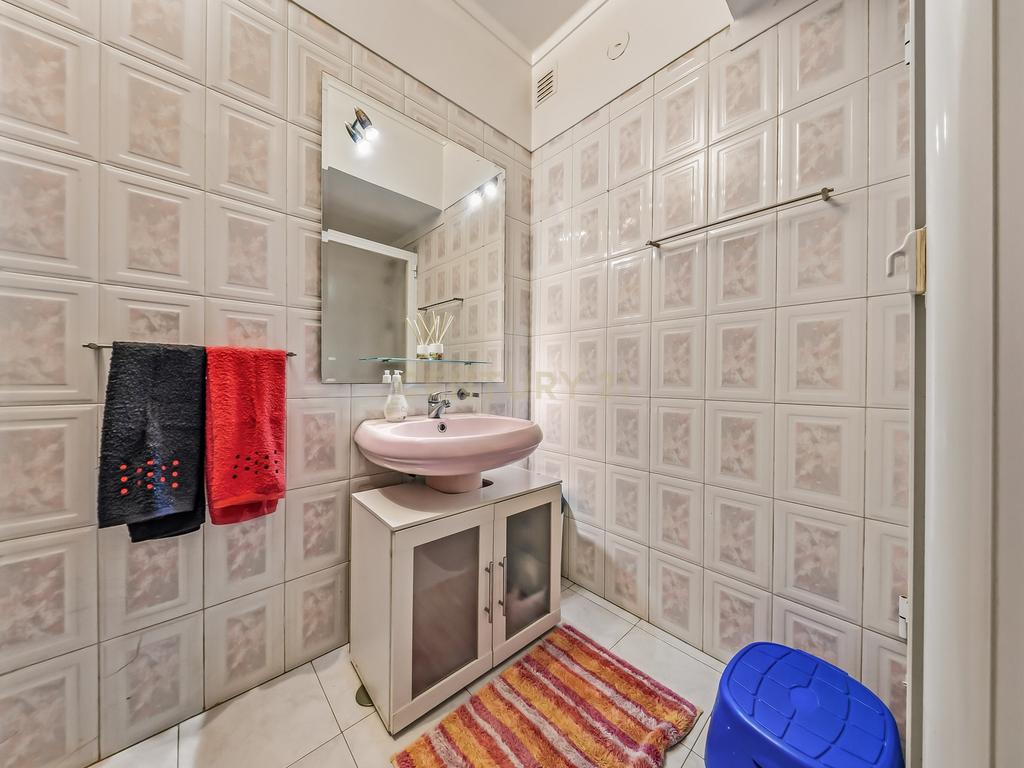 Moradia Geminada T3 com excelentes áreas, terreno e localização privilegiada em Fernão Ferro - Image 15