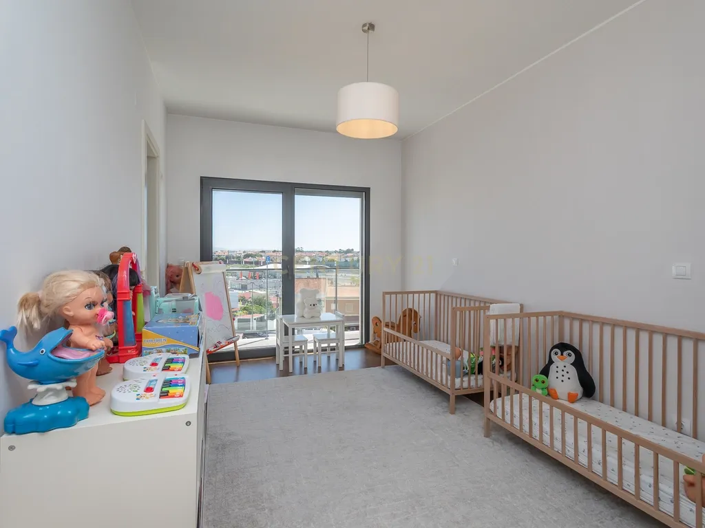 DUPLEX T4 +1 | TERRAÇOS D’AMORA - SEIXAL - Image 29