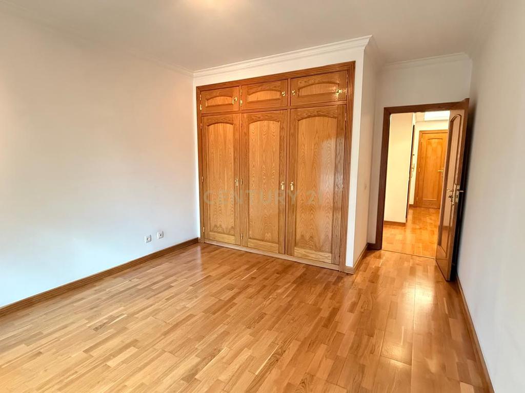 T1 espaçoso, na zona mais nobre de Telheiras, em Lisboa - Image 8