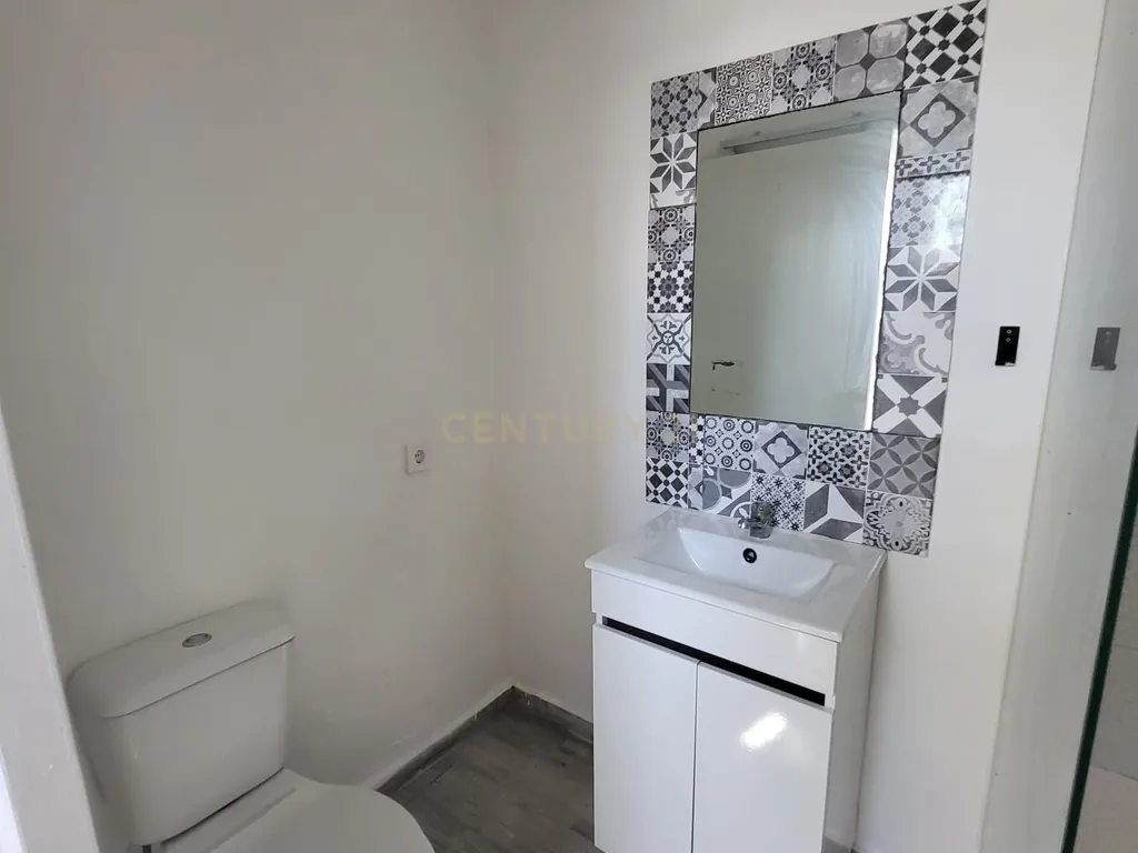 Moradia T2+2 – Quinta da Morgadinha, Charneca da Caparica - Image 23