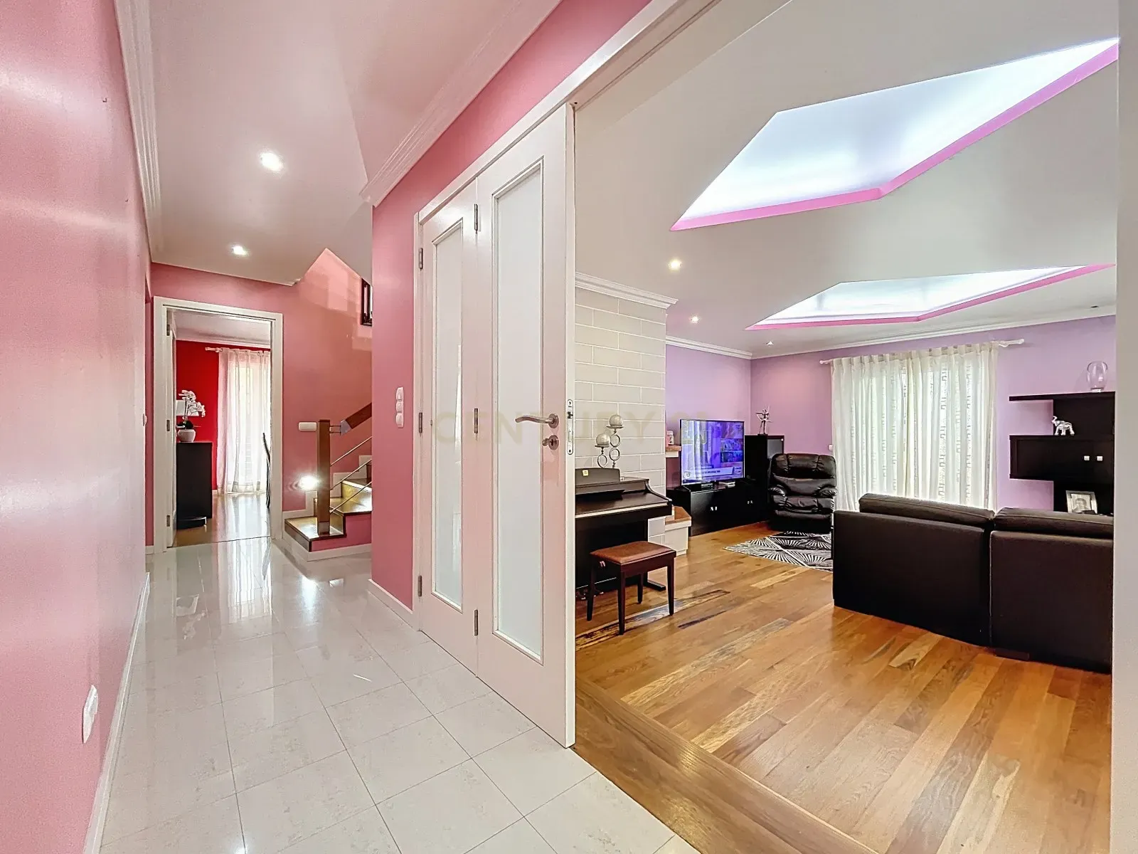Fotografia 6 de O Refúgio Perfeito para a Sua Família | Moradia T4 com Piscina Coberta e 2.656 m² de Terreno