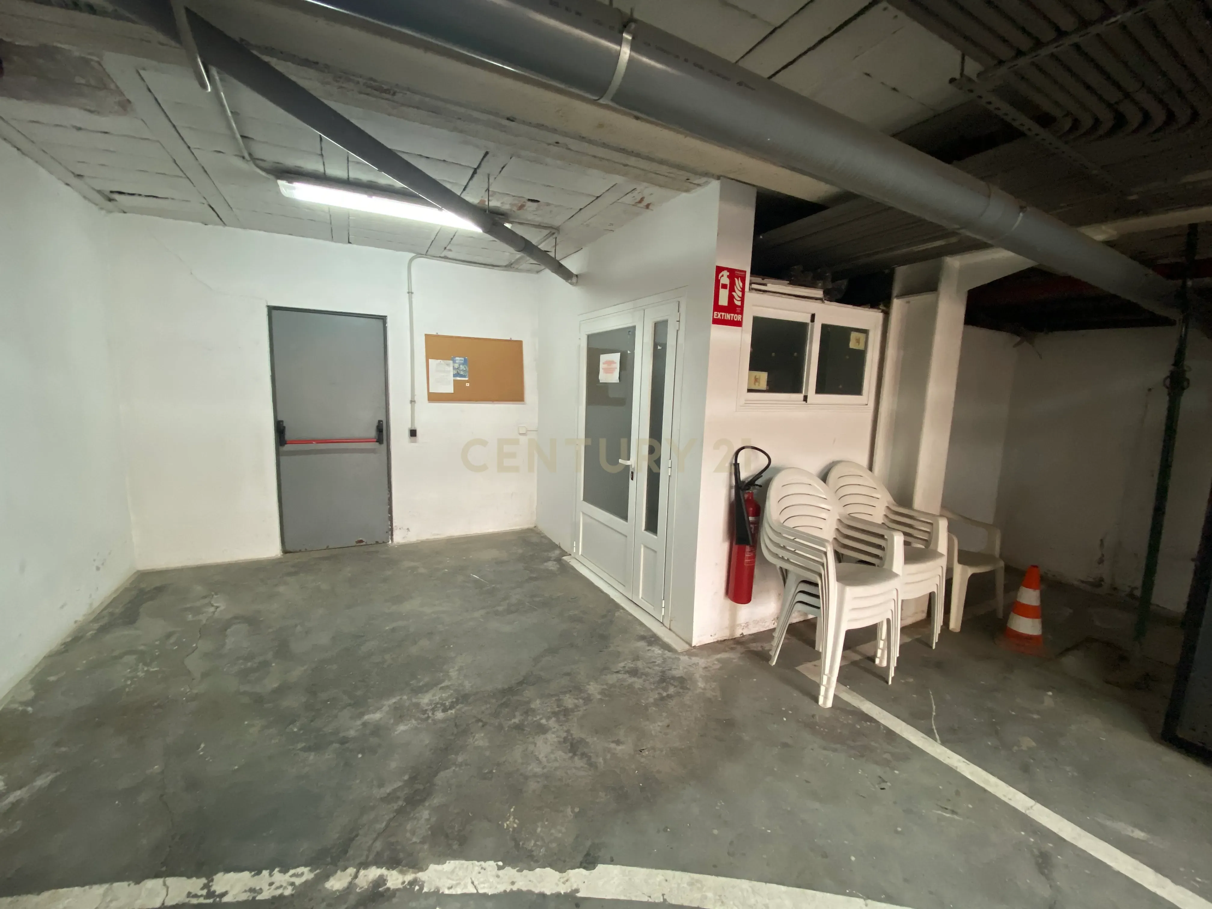 undefined - Image 40