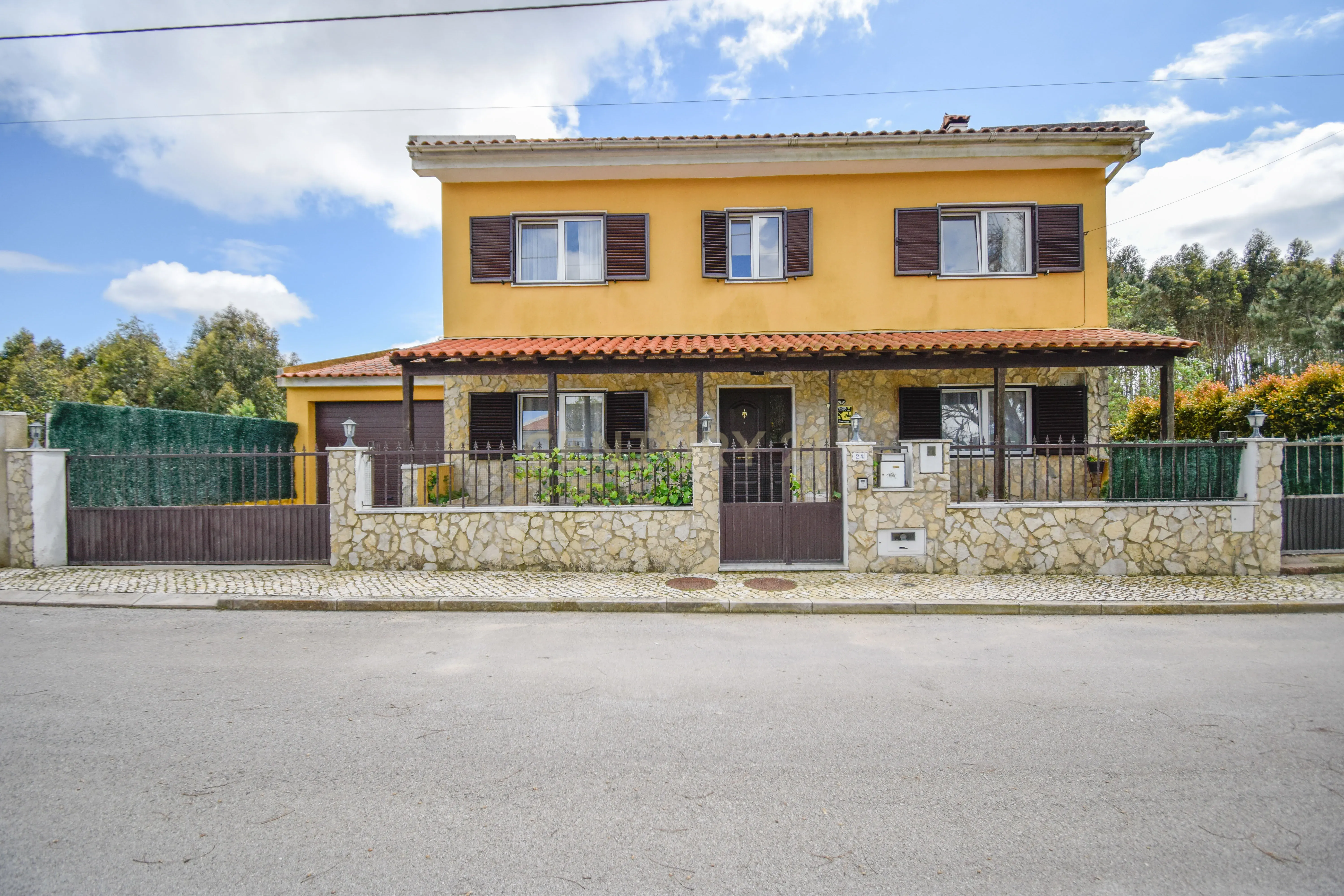 Moradia T5 de Sonho em Serra Chã – Caneças | Conforto, Natureza e Proximidade de Lisboa - Image 38